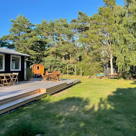 Summer House With Outdoor Sauna At Sjaellands Odde Tjørneholm