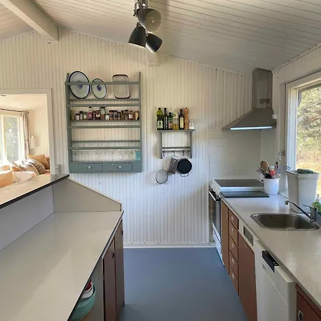 Dom wakacyjny Summer House With Outdoor Sauna At Sjaellands Odde Tjørneholm